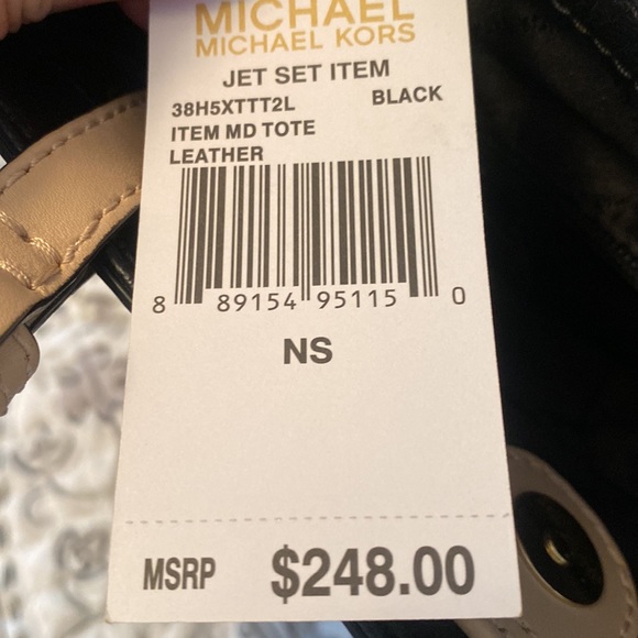 Michael Kors Jet Set Tote NWT - Picture 3 of 5